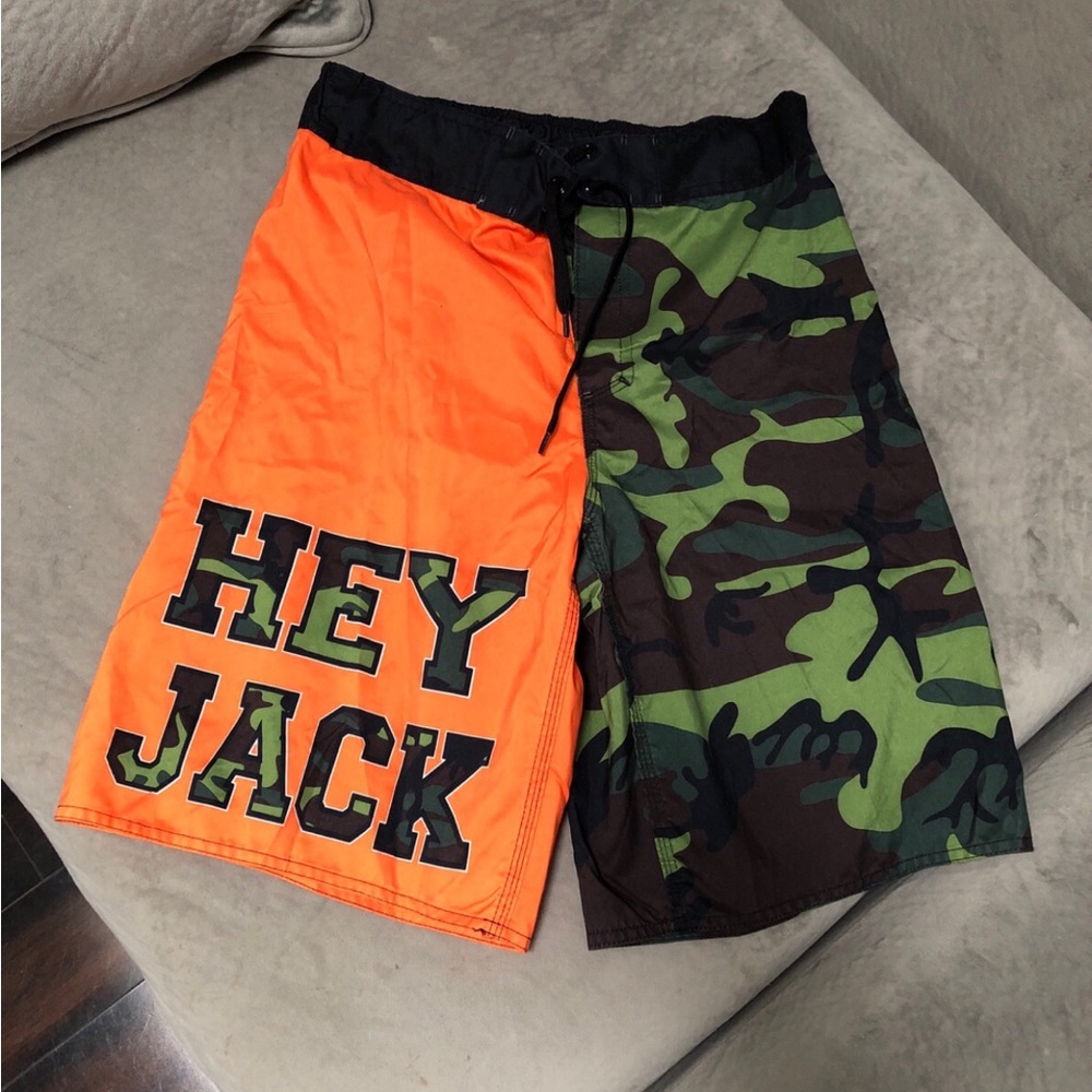 Men’s size 32 hey jack duck dynasty swim shorts